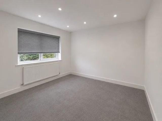 Studio for rent in Canley, West Midlands