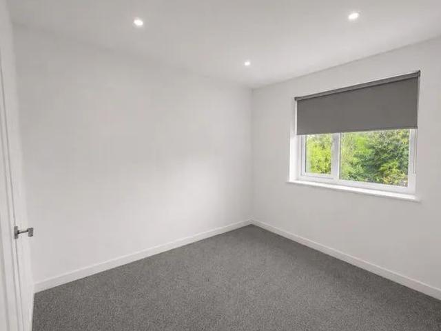 Studio for rent in Canley, West Midlands