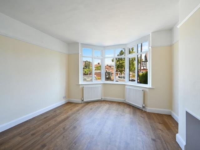 Apartment for rent in London Borough of Merton, Greater London