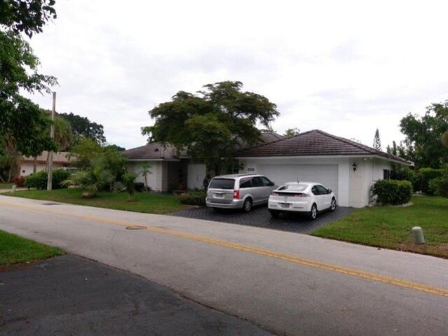 House for sale in Tamarac House for sale in Tamarac
