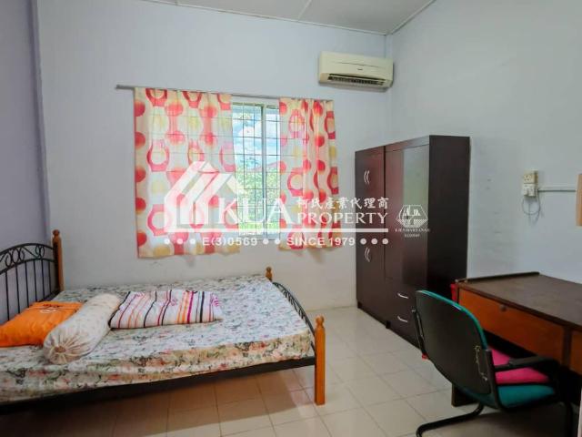 Room for rent in Kuching