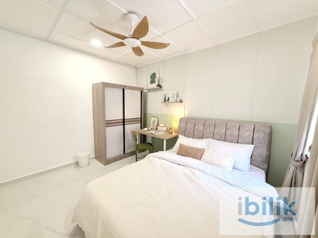Room for rent in Petaling, Damansara Damai