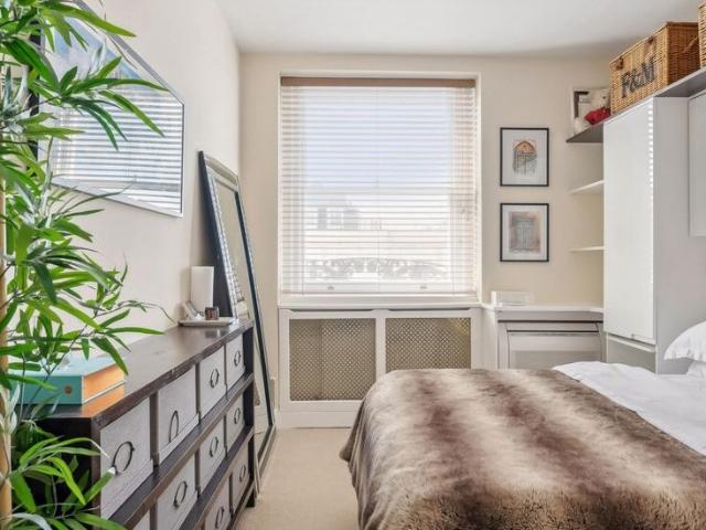 House for rent in Bayswater, Greater London