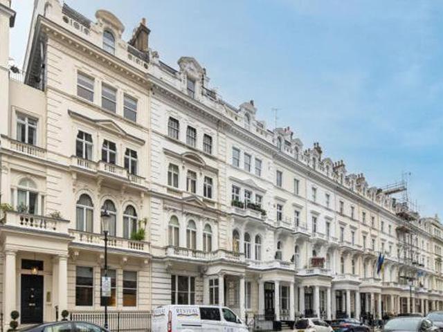 House for sale in City of London, Greater London