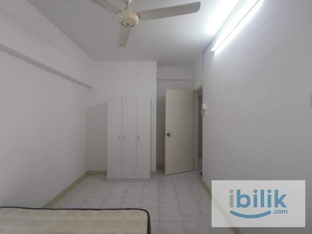 Room for rent in Petaling, Damansara Damai