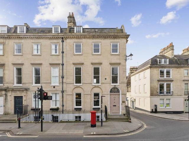 House for rent in Kingsmead, Bath