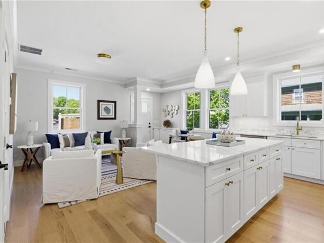 Condo for sale in East Greenwich, Rhode Island