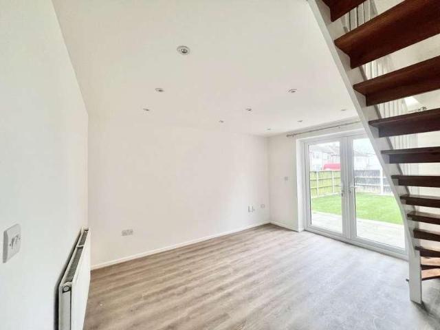 House for rent in The Galleries, Brentwood