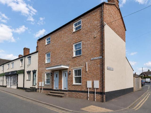 House for rent in Green Close, Warwickshire