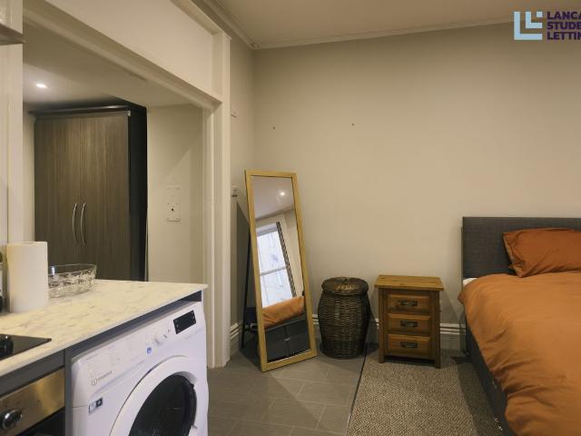 House for rent in Greaves, Bare