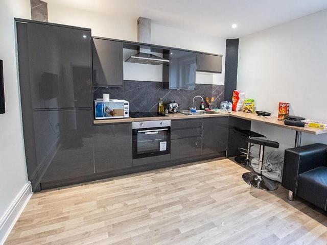 House for rent in Greaves, Bare
