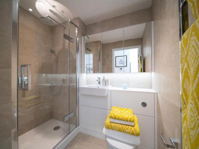 Studio for rent in Maidenhead, North Town