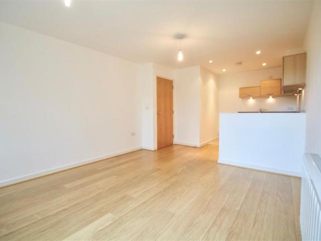 Apartment for rent in Portsea, Portsmouth