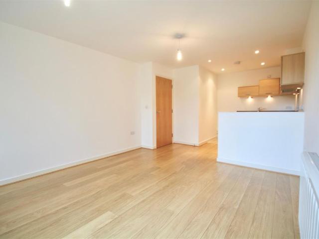 Apartment for rent in Portsea, Portsmouth