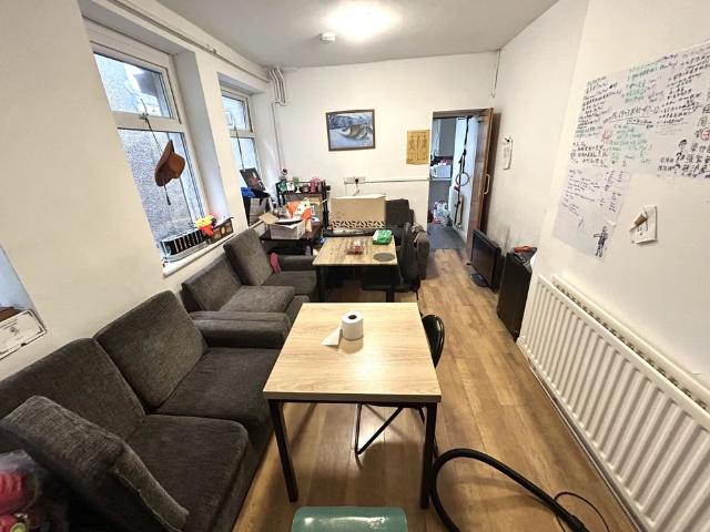 Room for rent in Hawthorn, Pontypridd