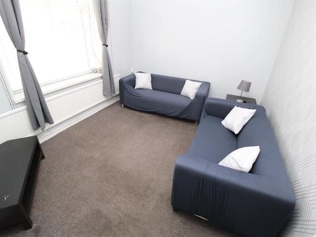 Room for rent in Pontypridd, Wales