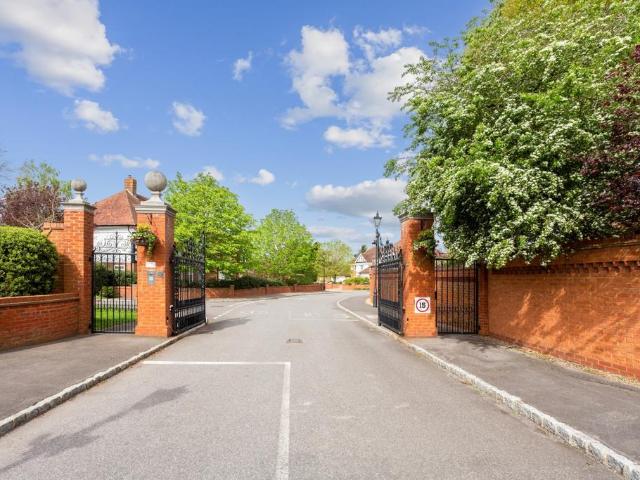 House for rent in Clewer New Town, Windsor