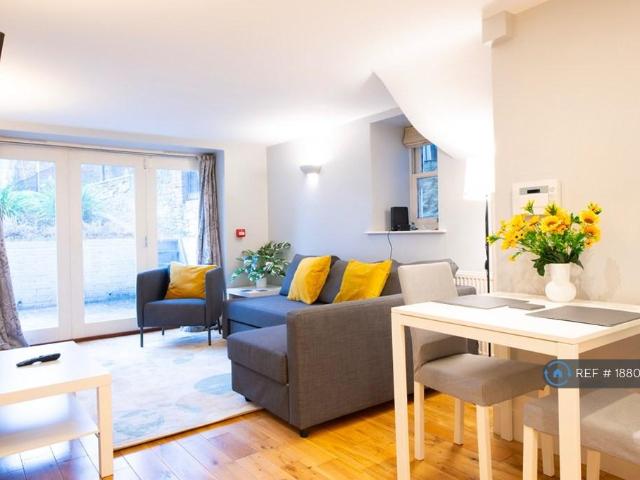 Apartment for rent in Tyndall's Park, Bristol