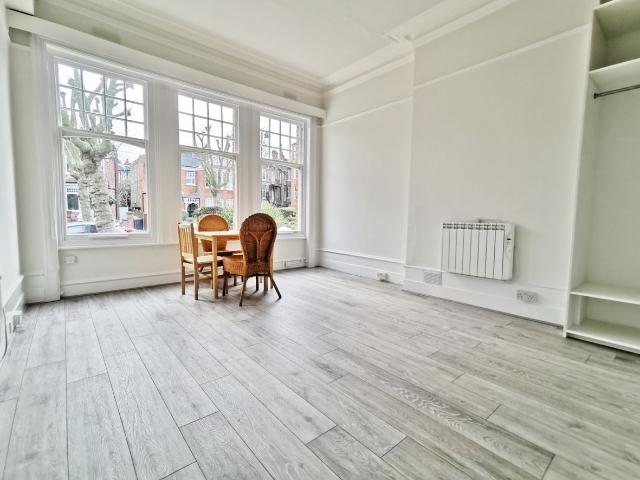 Studio for rent in Muswell Hill, Greater London
