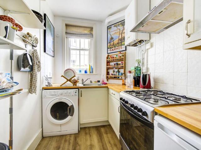 Apartment for rent in London Borough of Hammersmith and Fulham, Greater London