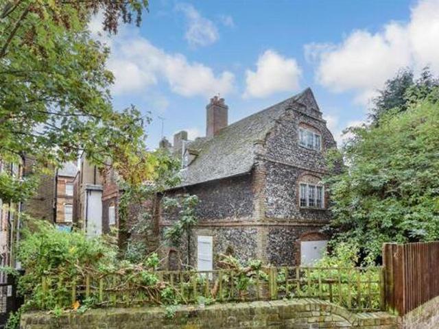 House for sale in Acol, Kent