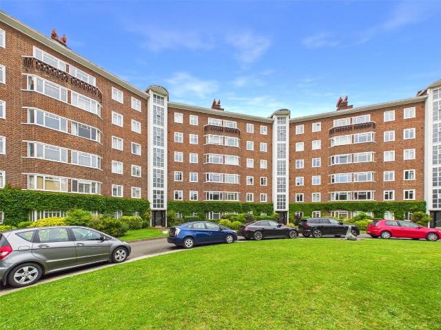Apartment for rent in Petersham, Greater London