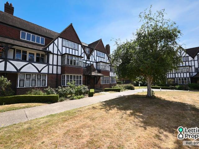 Apartment for rent in London Borough of Ealing, Park Royal
