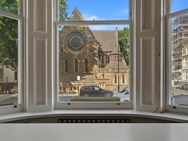 Apartment for rent in South Kensington, Greater London