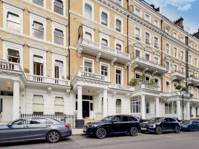 House for rent in South Kensington, Greater London
