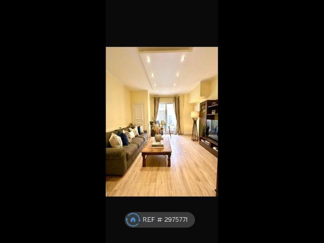 Apartment for rent in South Kensington, Greater London