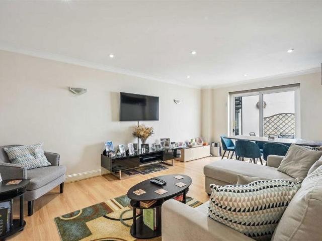 House for rent in Knightsbridge, Isle Of Man