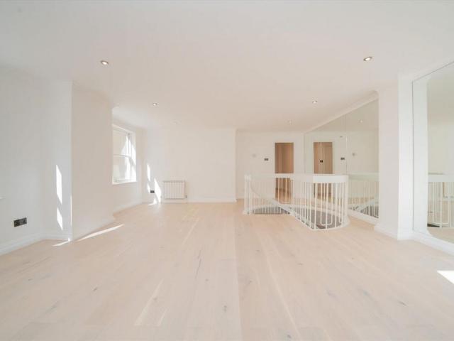 Apartment for rent in City of Westminster, Greater London