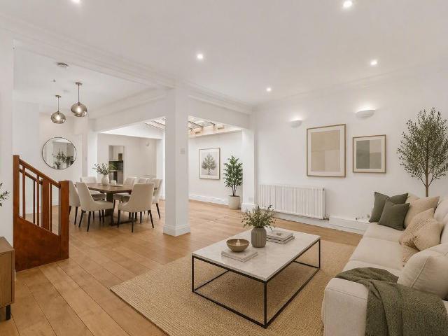 House for rent in South Kensington, Greater London