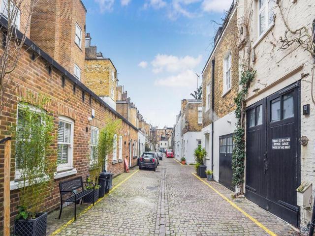 House for rent in South Kensington, Greater London