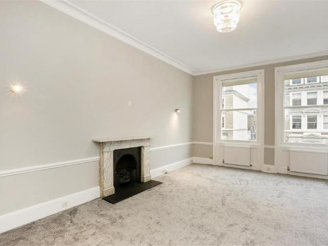 Apartment for rent in South Kensington, Greater London