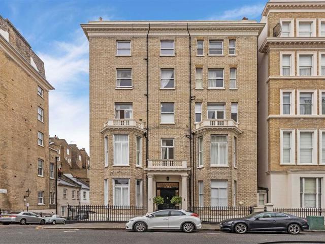 Apartment for rent in South Kensington, Greater London