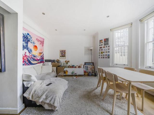 Apartment for rent in Brompton, Greater London