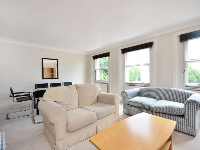 House for rent in Brompton, Greater London