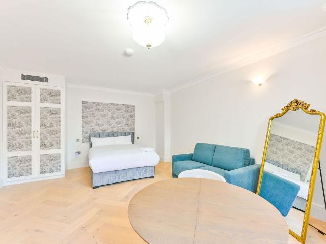 Studio for rent in Royal Borough of Kensington and Chelsea, Greater London