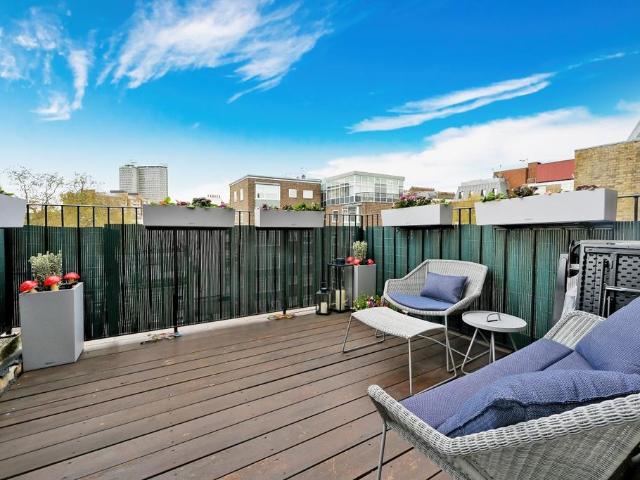 Apartment for rent in Brompton, Greater London