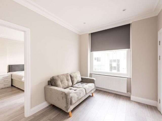 Apartment for rent in South Kensington, Greater London