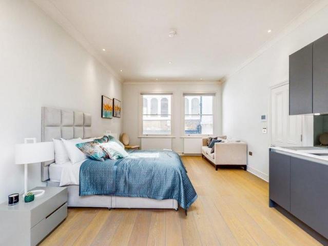 Apartment for rent in South Kensington, Greater London