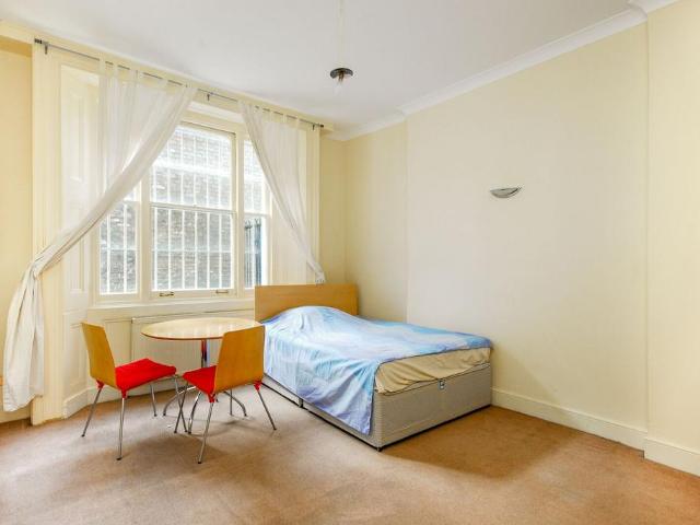 House for rent in South Kensington, Greater London