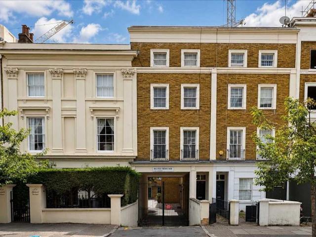 Apartment for rent in St. John's Wood, Greater London