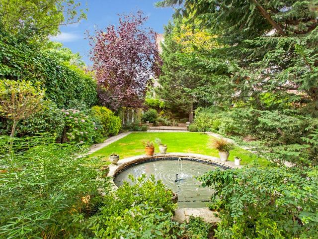 House for rent in St. John's Wood, Greater London