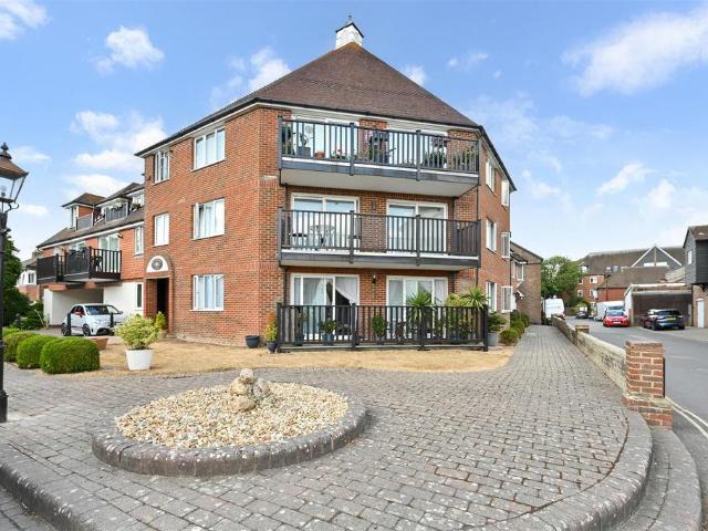 Apartment for rent in Arundel, Arun