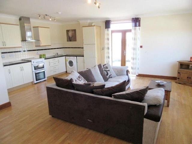Apartment for rent in Seaside, Llanelli