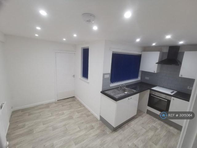 House for rent in Porth-y-Felin, Holyhead