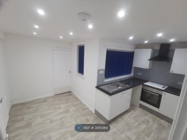 House for rent in Porth-y-Felin, Holyhead