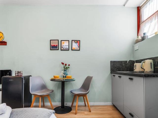 Apartment for rent in Kensal Town, Greater London